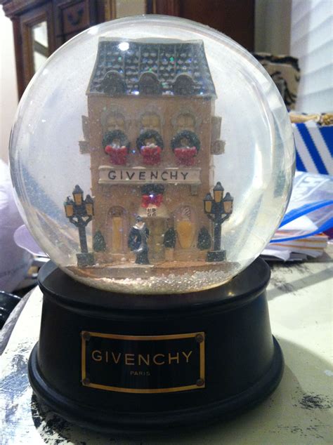 givenchy winter in paris snow globe|Vintage Givenchy Winter in Paris Limited Edition Musical Snow .